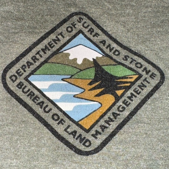 Hippy Tree Vintage Blend T-Shirt | Size: Medium - Picture 5 of 6